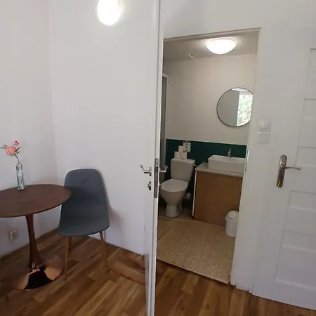 Pokoje z balkonami City Sopot, 300m do Molo-2